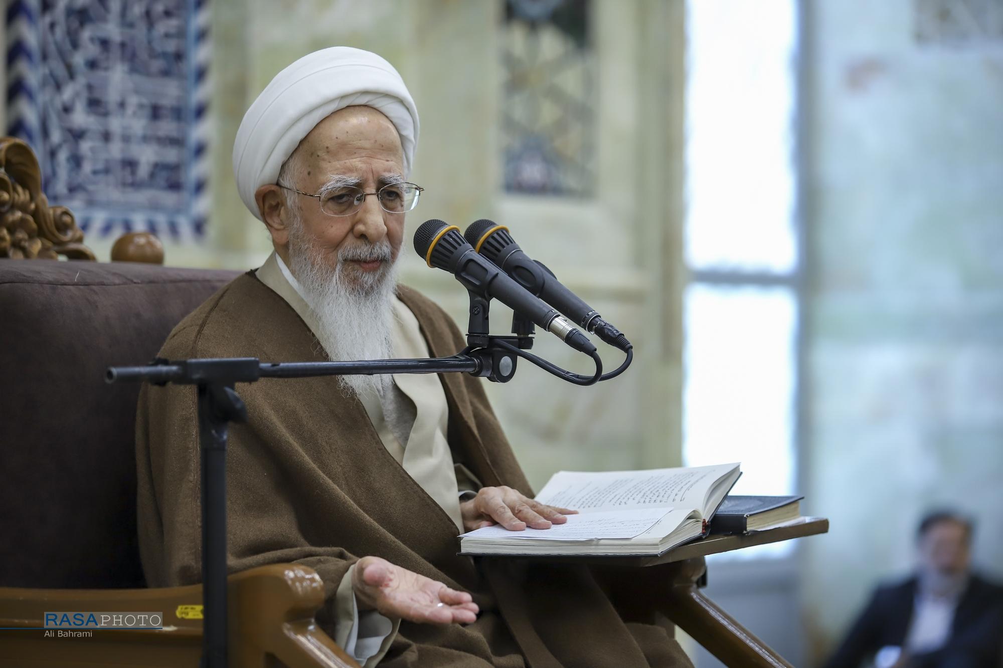 پیام‌های تسلیت مراجع، علما و مقامات درپی درگذشت همسر مکرمه آیت‌الله سیستانی