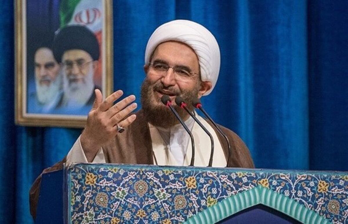 شعر به معنای واقعی کلمه می‌تواند الهی باشد