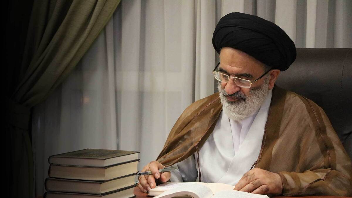 مقام شهدا فراتر از توصیف و درک بشری است