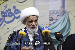 تقویت فقه رسانه و جهاد تبیین؛ راهبردی هوشمند در برابر جنگ نرم دشمن