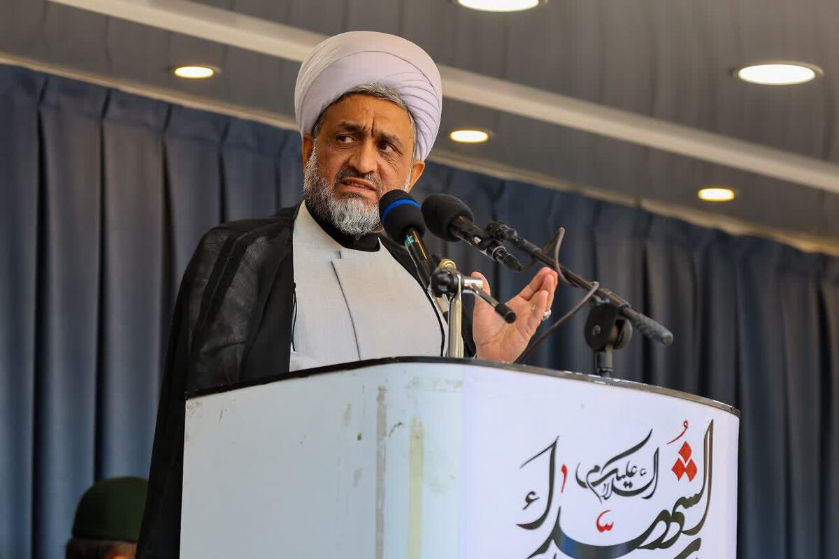 ایستادگی ملت ایران تا آخرین قطره خون در برابر آمریکا