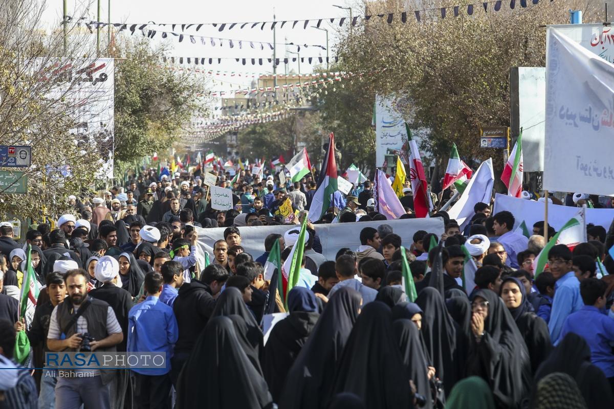 انقلاب اسلامی پایان سلطه غرب بر ایران بود / تسخیر لانه جاسوسی، انقلابی بزرگ‌تر از انقلاب اول