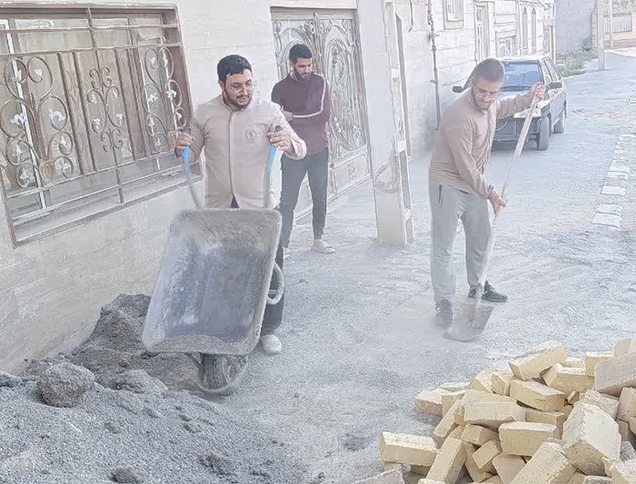 طلایهداران خدمت در دیار امام/ روایت اردوی جهادی طلاب خمین طلایهداران خدمت در دیار امام/ روایت اردوی جهادی طلاب خمین