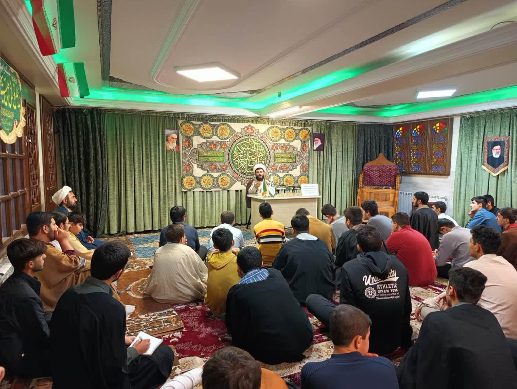 گام میدانی دفتر امور نخبگان برای تقویت حمایت‌ها از استعدادهای برتر حوزه در آذربایجان شرقی+ تصاویر