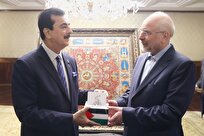 هدیه ویژه قالیباف به کفیل ریاست جمهوری پاکستان