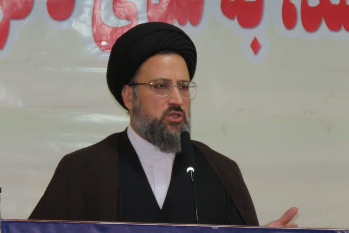 هشدار امام جمعه سراب درباره کم‌کاری نهاد‌ها در اجرای قانون عفاف و حجاب