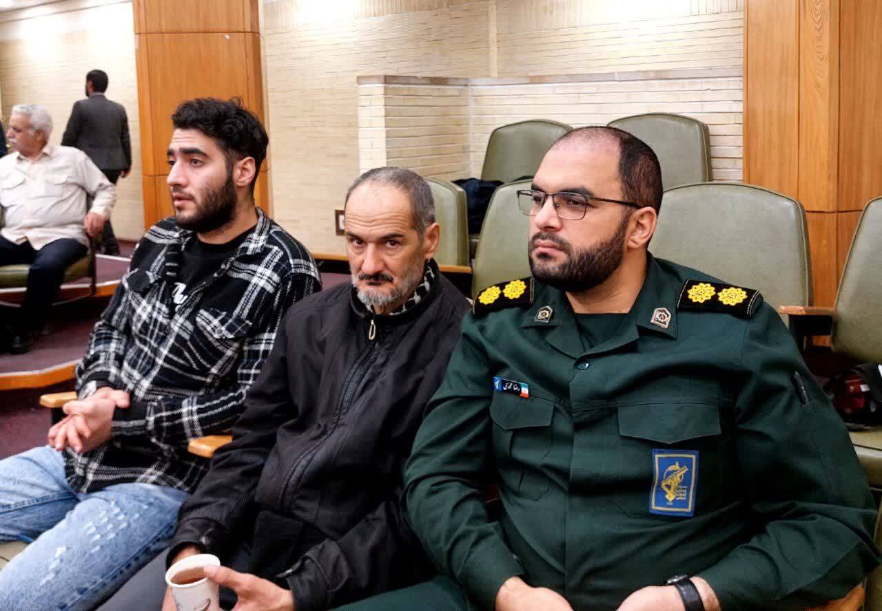 تبیین تحولات منطقه و تجلیل از هادیان سیاسی نمونه در همایش ناحیه امامت تبریز تبیین تحولات منطقه و تجلیل از هادیان سیاسی نمونه در همایش ناحیه امامت تبریز