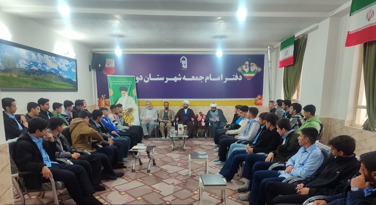 کتابخوانی قدرت تحلیل و تصمیم‌گیری نسل جوان را تقویت می‌کند

 