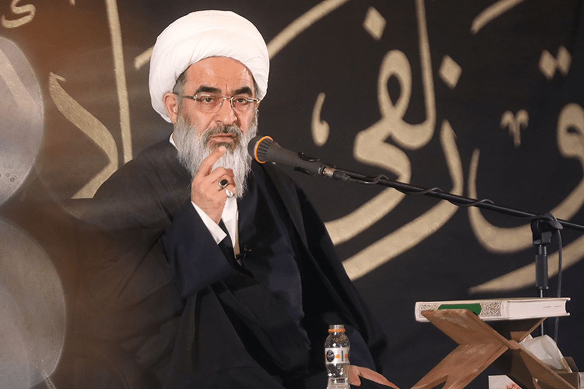 شناخت حضرت زهرا وظیفه‌ای الهی است/ نور فاطمه پیش از خلقت آدم آفریده شد