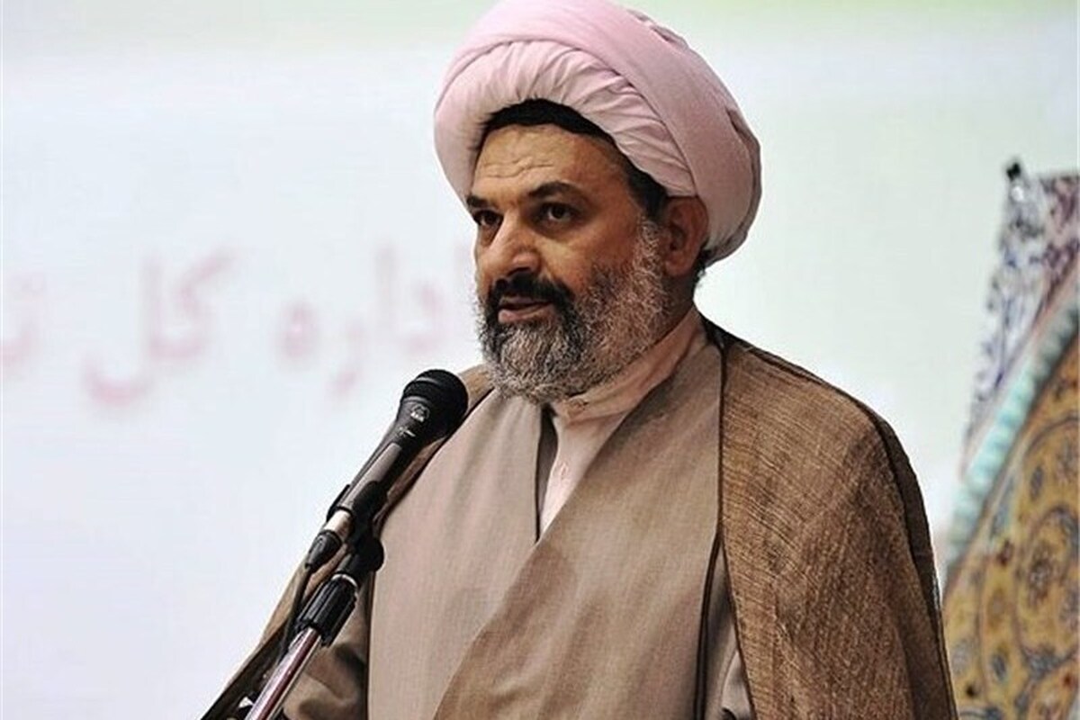 امر به معروف و نهی از منکر جز با عمل به سیره پیامبر اکرم محقق نمی‌شود