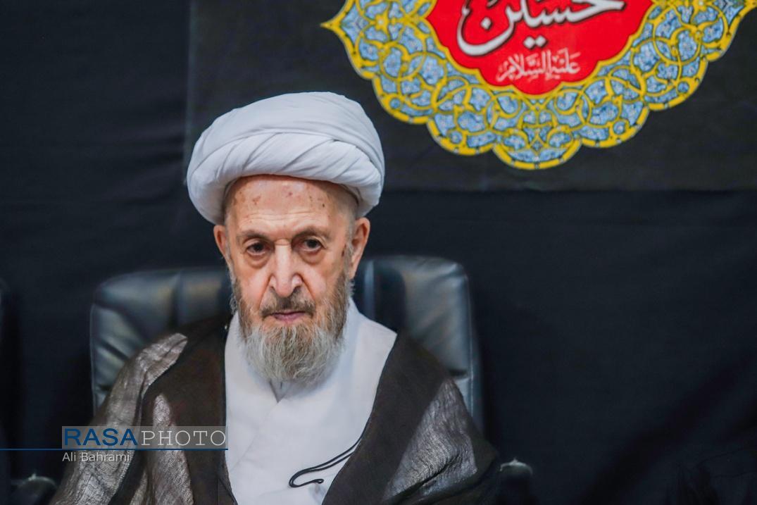 اقامه مراسم سوگواری بانوی دو عالم در بیوت مراجع