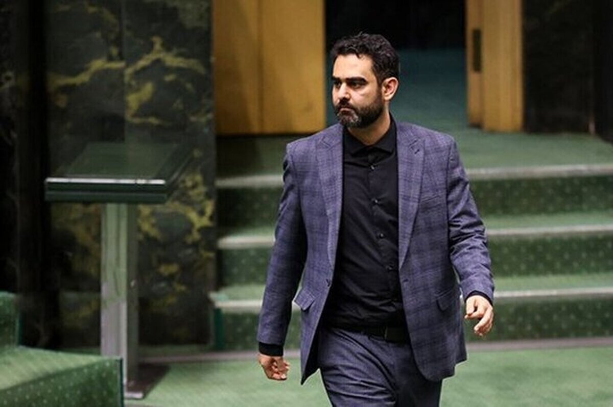 حسن روحانی باید پاسخگوی عملکردش باشد