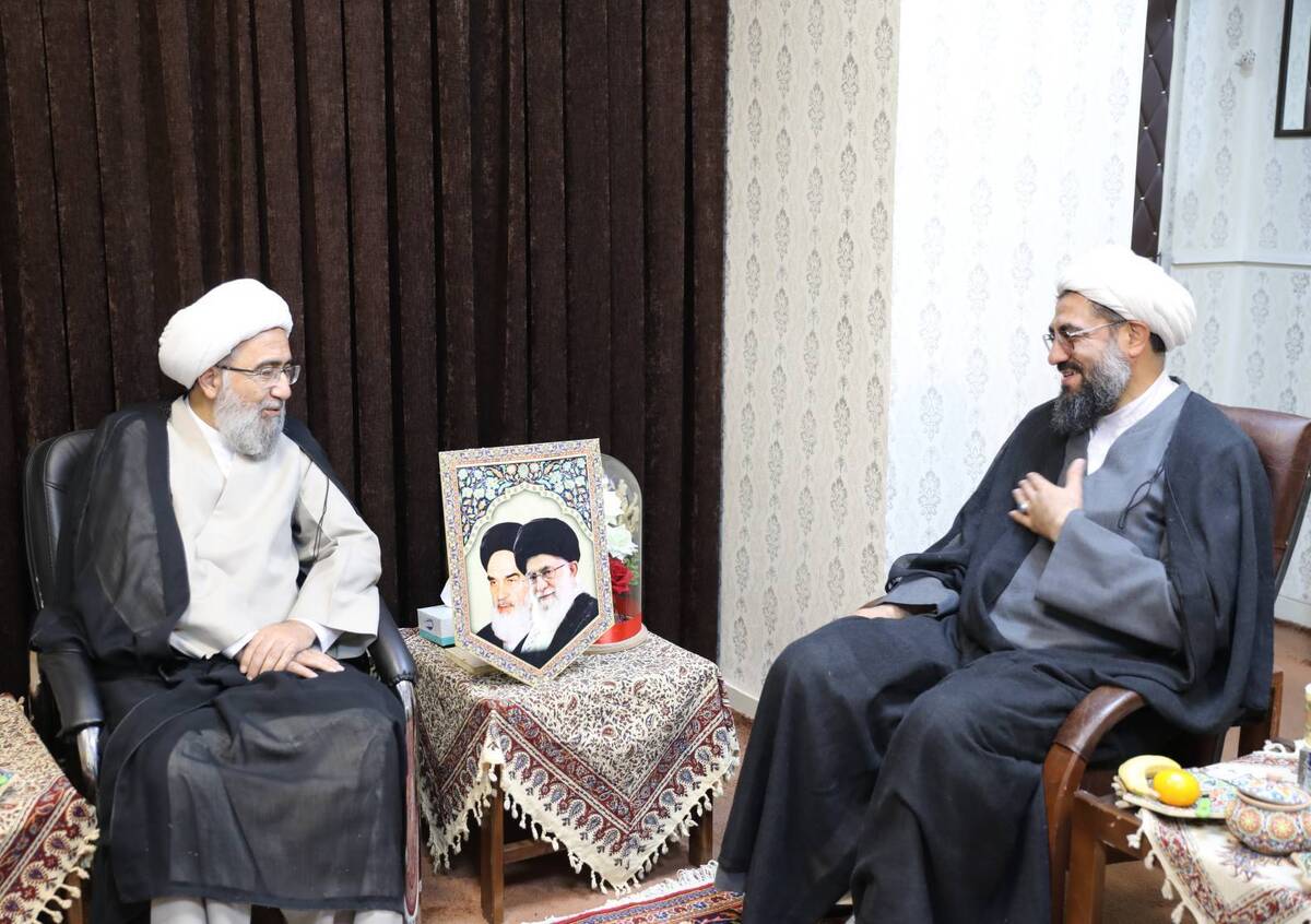 دیدار آیت الله مروی با نماینده ولی فقیه در استان همدان