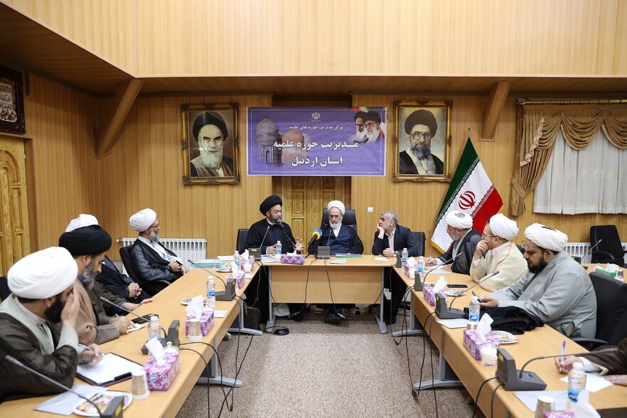 گزارش سفر آیت‌الله اعرافی به استان اردبیل