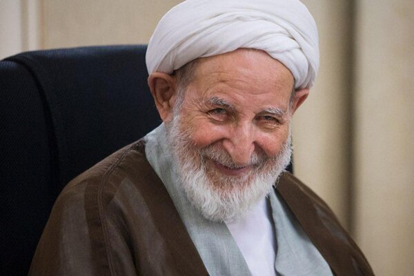 آیتالله یزدی در مسائل انقلاب، نظام، دین و مذهب با کسی تعارف نداشت/ خدمات علمی و انقلابی این فقیه وارسته تبیین شود آیتالله یزدی در مسائل انقلاب، نظام، دین و مذهب با کسی تعارف نداشت/ خدمات علمی و انقلابی این فقیه وارسته تبیین شود