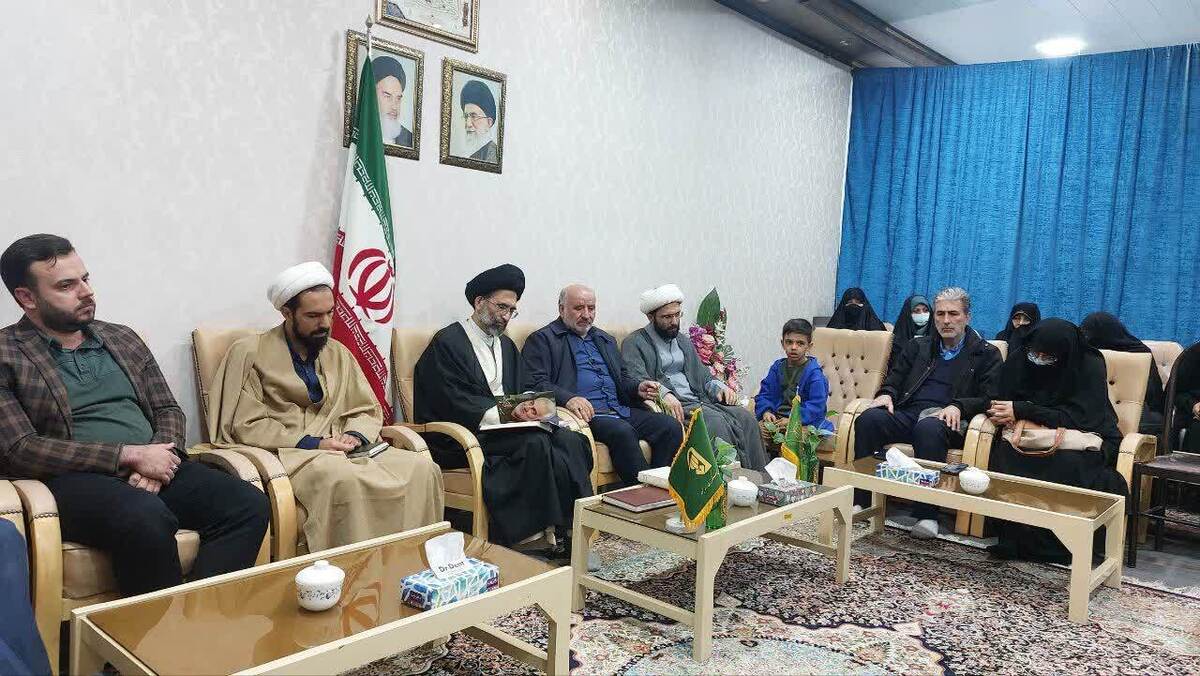 فعالان فرهنگی باید ملتزم‌ترین افراد به قانون باشند