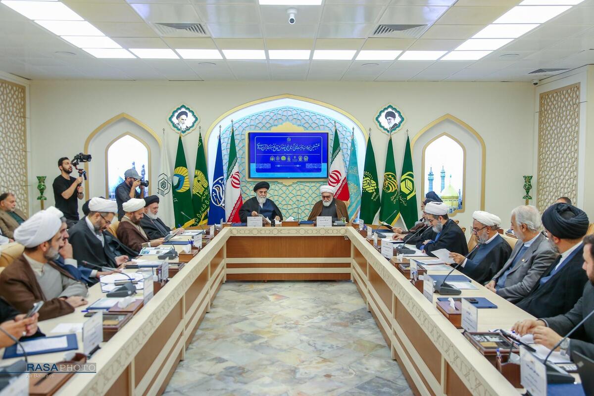 ضرورت نهادینه‌سازی فرهنگ زیارت در نظام آموزشی کشور