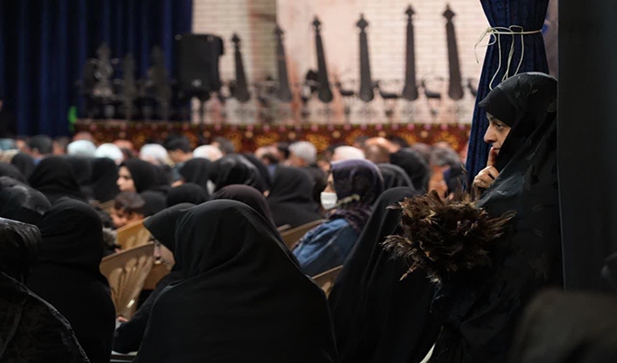 رونمایی از کُمیک موشن «پای کار انقلاب» در کاشان رونمایی از کُمیک موشن «پای کار انقلاب» در کاشان