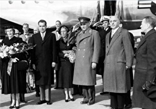 سه قطره خون در مقدم نیکسون!