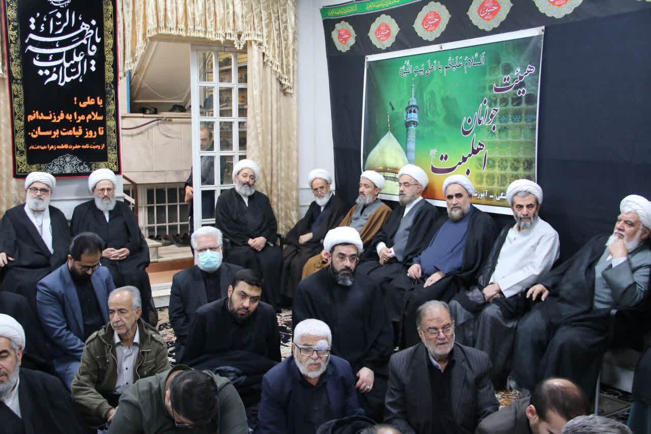 مجالس فاطمیه فرصتی برای شناخت ابعاد وجودی حضرت زهرا است مجالس فاطمیه فرصتی برای شناخت ابعاد وجودی حضرت زهرا است