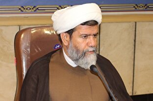 درسنامه بیانیه رهبر انقلاب در حوزه علمیه فارس تدریس می‌شود