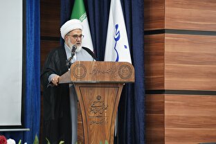 میراث دار منبع عظیم و غنی فقه شیعه هستیم