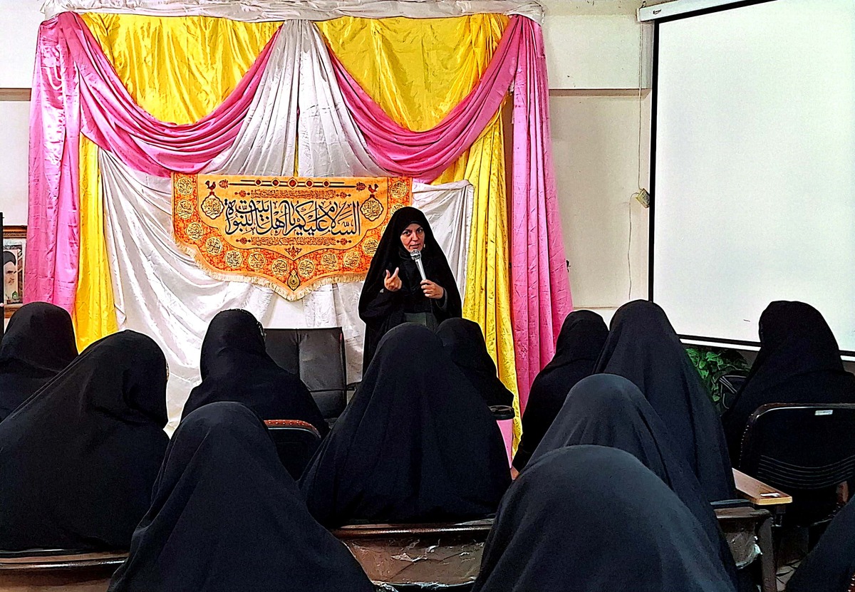 کارگاه خودارزشمندی و ارتقای عزت نفس بانوان برگزار شد