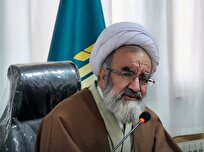 مسئولان باید الگوی عملی ترویج نماز باشند