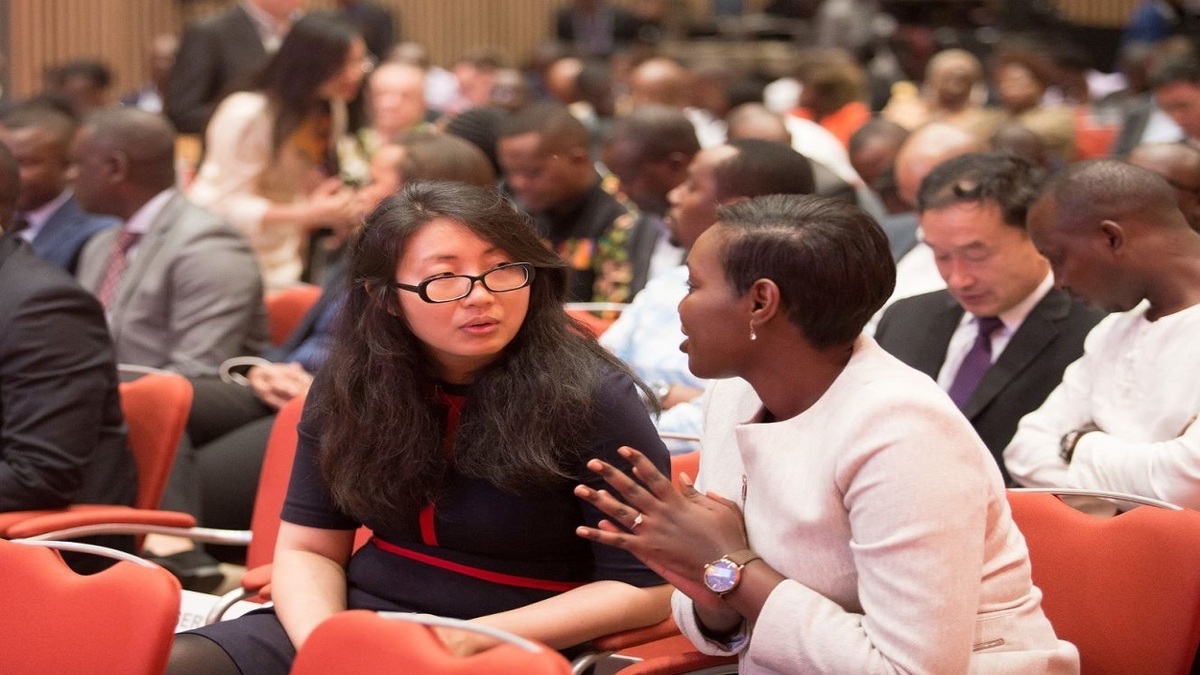 ۲۰۳۰ تا ۲۱۰۰: جابه‌جایی ثقل جمعیت جهان از چین به آفریقا