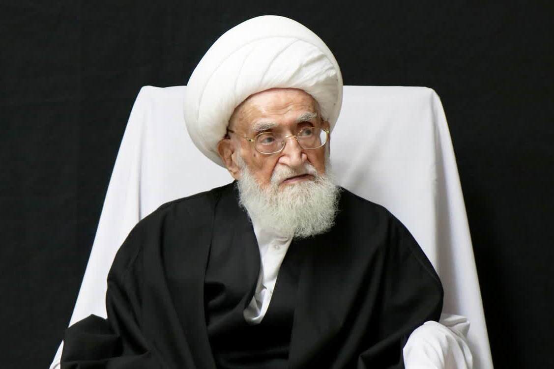 مراسم عزای مادرسادات در بیوت مراجع تقلید برگزار شد/تکمیل نیست