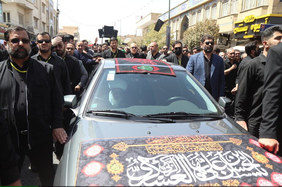 مراسم عزای مادرسادات در بیوت مراجع تقلید برگزار شد/تکمیل نیست