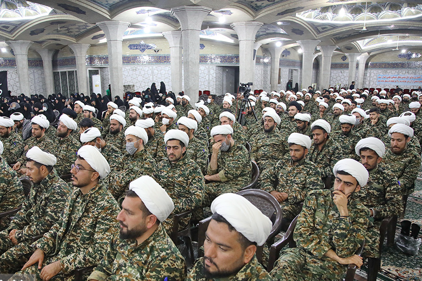 بسیج معجزه امام است و امروز در جهان گسترده شده است بسیج معجزه امام است و امروز در جهان گسترده شده است