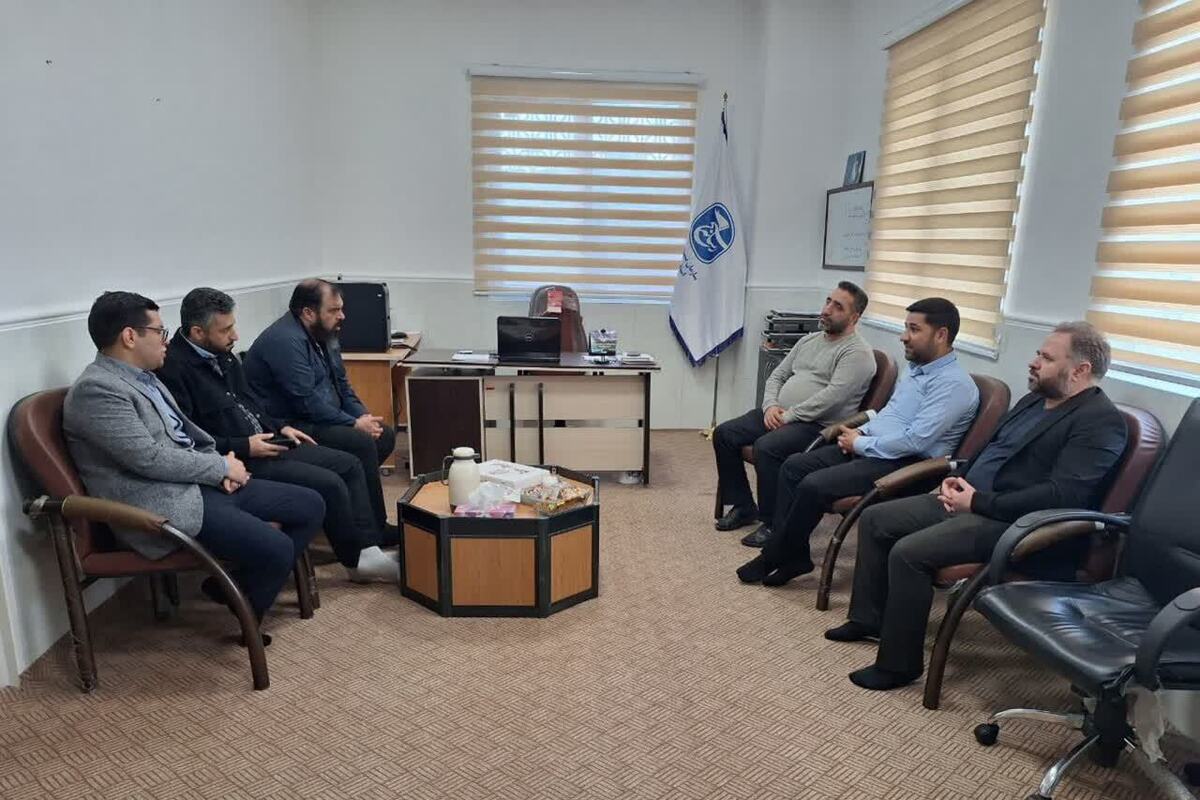 دیدار مسئولین خانه مطبوعات با مسئول سازمان بسیج رسانه قم بمناسبت هفته بسیج