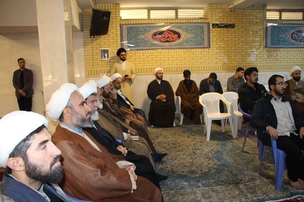 بازدید مدیر حوزه علمیه فارس از مدرسه علمیه محمدیه شیراز بازدید مدیر حوزه علمیه فارس از مدرسه علمیه محمدیه شیراز