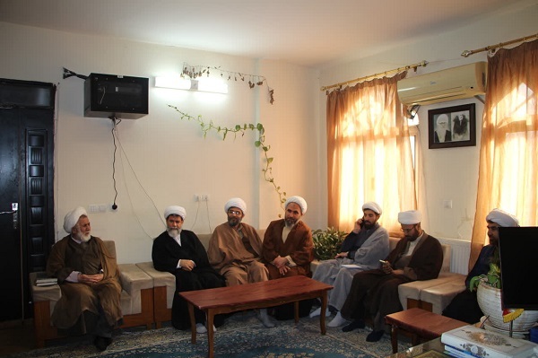 بازدید مدیر حوزه علمیه فارس از مدرسه علمیه محمدیه شیراز بازدید مدیر حوزه علمیه فارس از مدرسه علمیه محمدیه شیراز