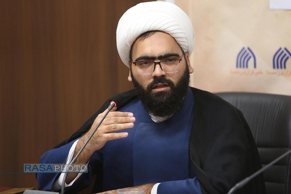 «وحدت‌گرایی» دال مرکزی عبور امام خمینی از دهه ۶۰ و راهبرد امروز رهبری در مقابل بحران‌ها