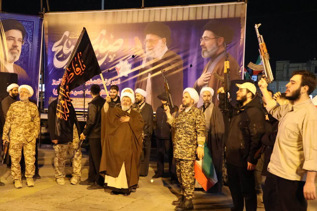 تجدید بیعت با رهبر انقلاب و اعلام آمادگی برای دفاع از آرمانهای انقلاب+ تصاویر تجدید بیعت با رهبر انقلاب و اعلام آمادگی برای دفاع از آرمانهای انقلاب+ تصاویر