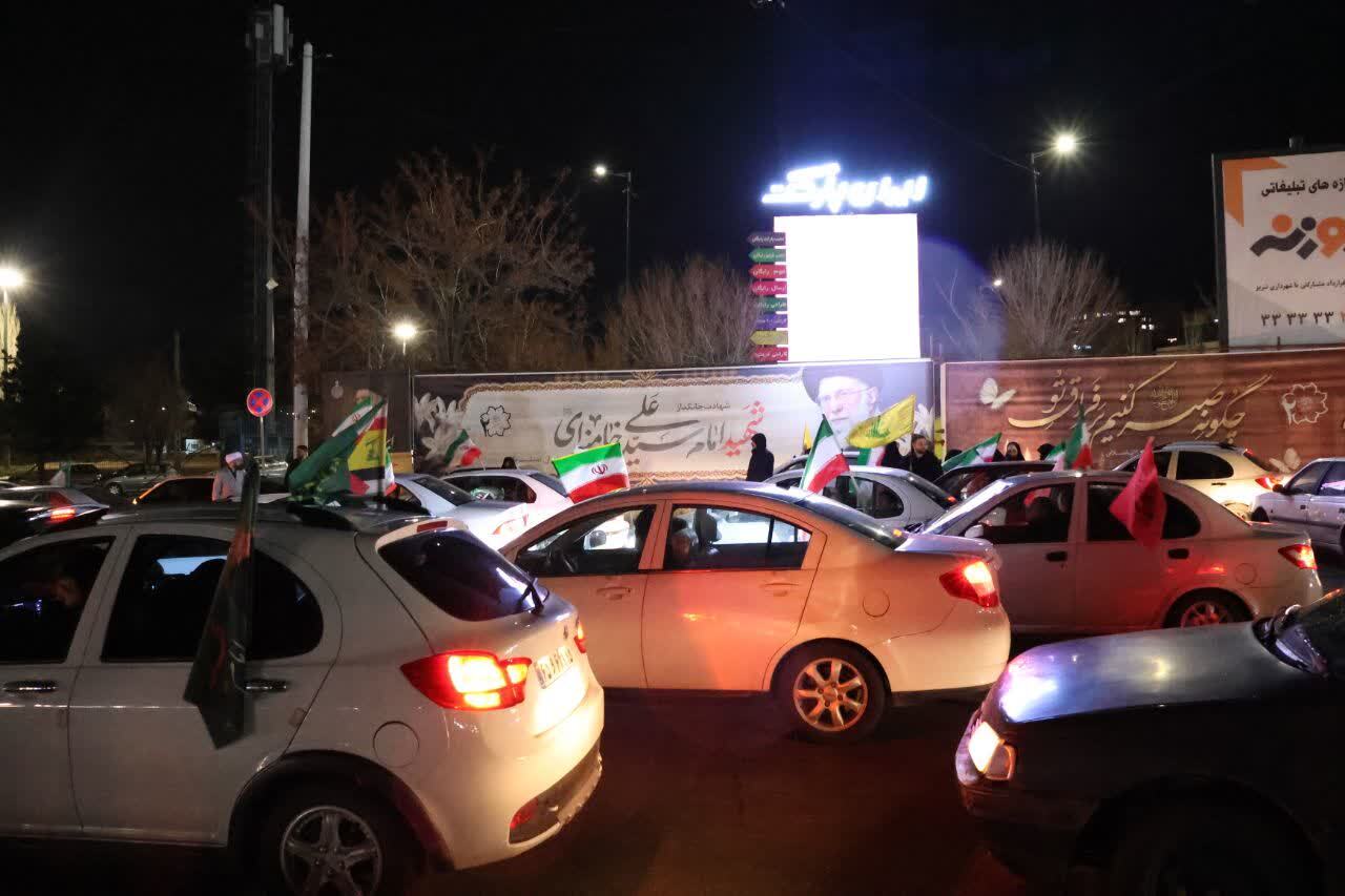 تجدید بیعت با رهبر انقلاب و اعلام آمادگی برای دفاع از آرمانهای انقلاب+ تصاویر تجدید بیعت با رهبر انقلاب و اعلام آمادگی برای دفاع از آرمانهای انقلاب+ تصاویر