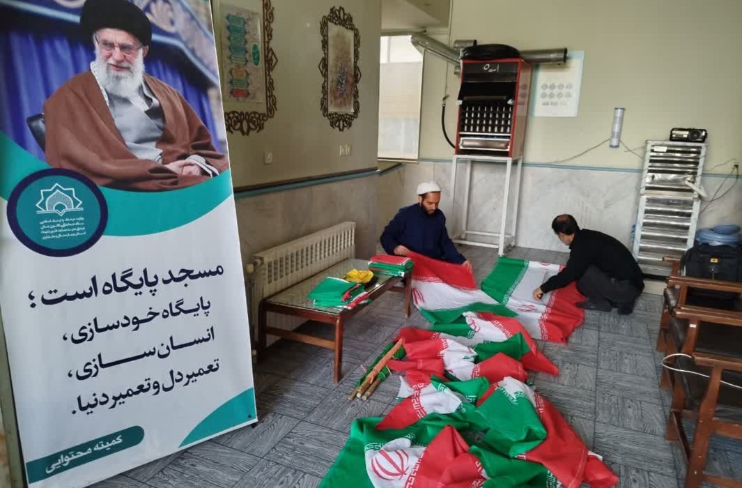 کانون‌های مساجد چهارمحال و بختیاری پای کار جمهوری اسلامی؛ بهره‌گیری جوانان مسجدی از هنر متعهد