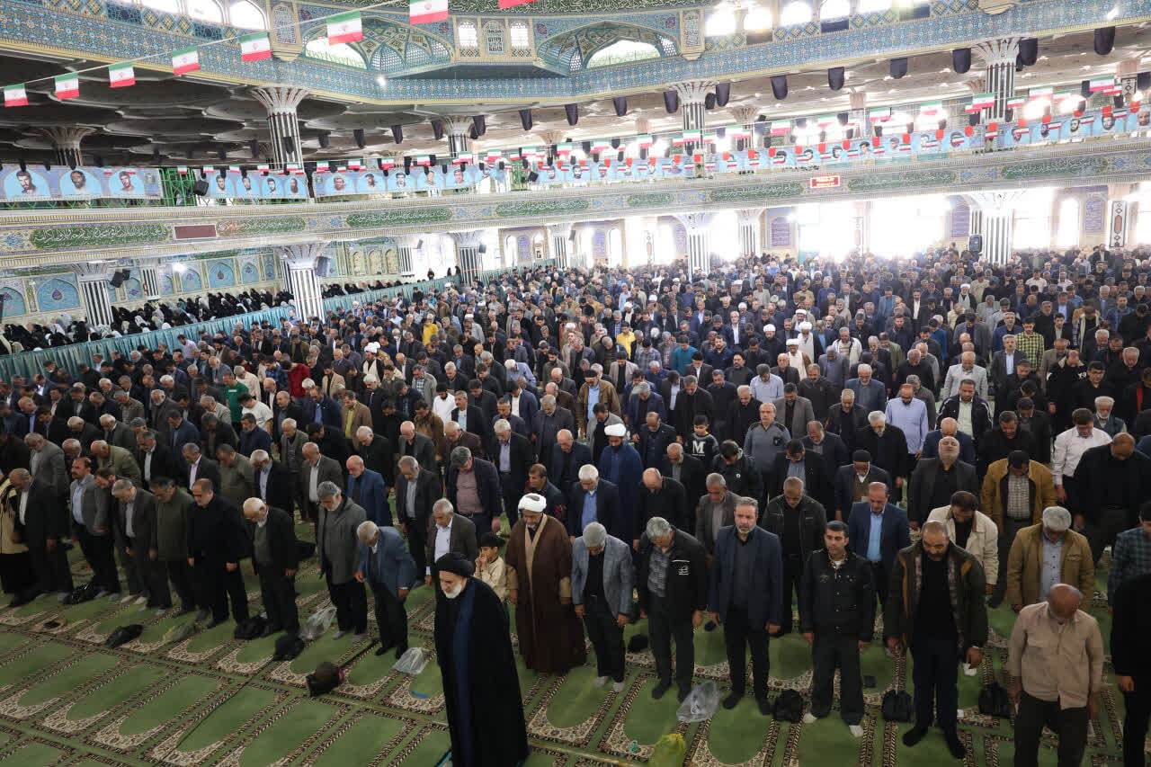 وحدت و همدلی حول ارزشها، عامل اصلی اقتدار ایران است وحدت و همدلی حول ارزشها، عامل اصلی اقتدار ایران است
