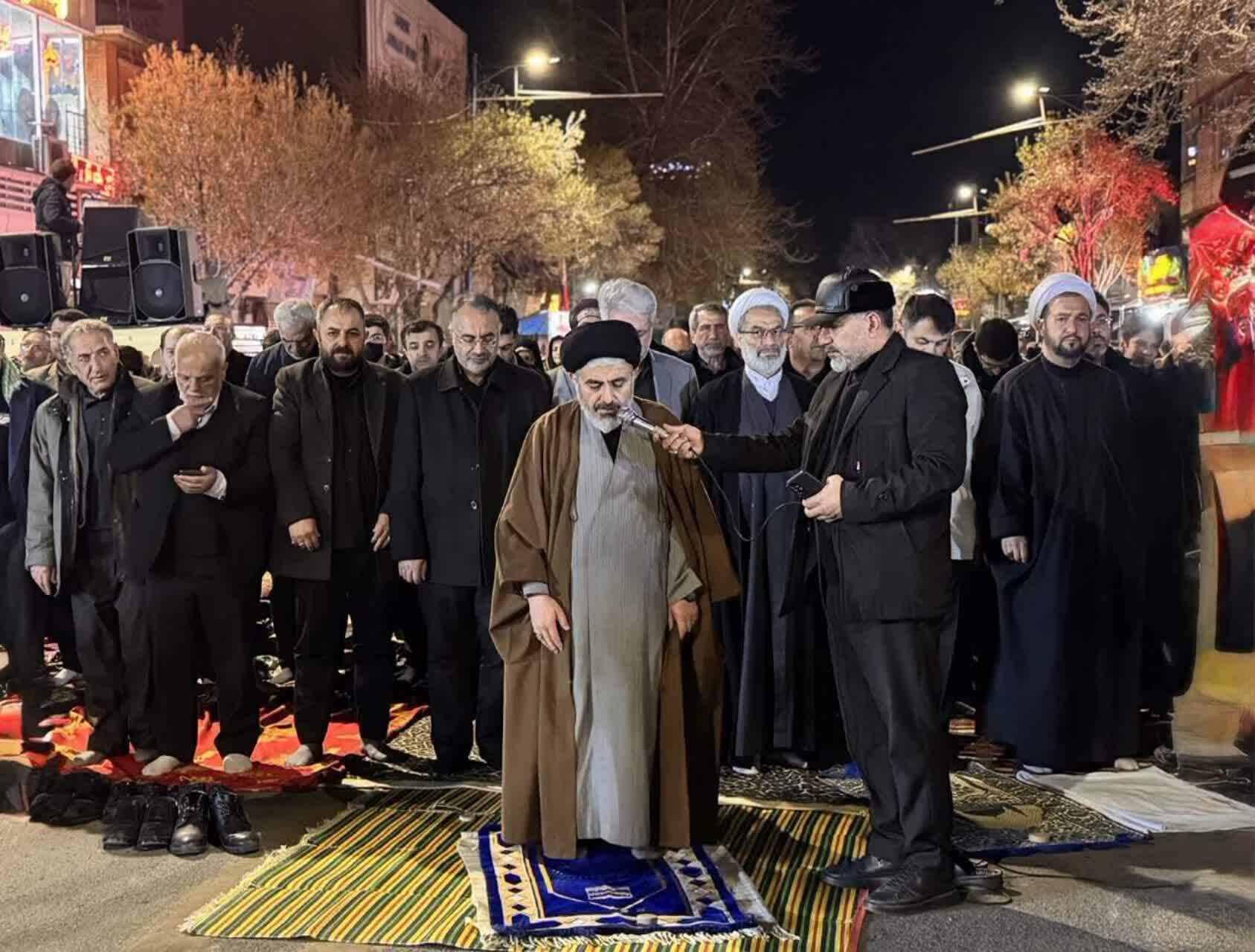 نمایش همبستگی و انسجام اجتماعی در آیین‌های شبانه