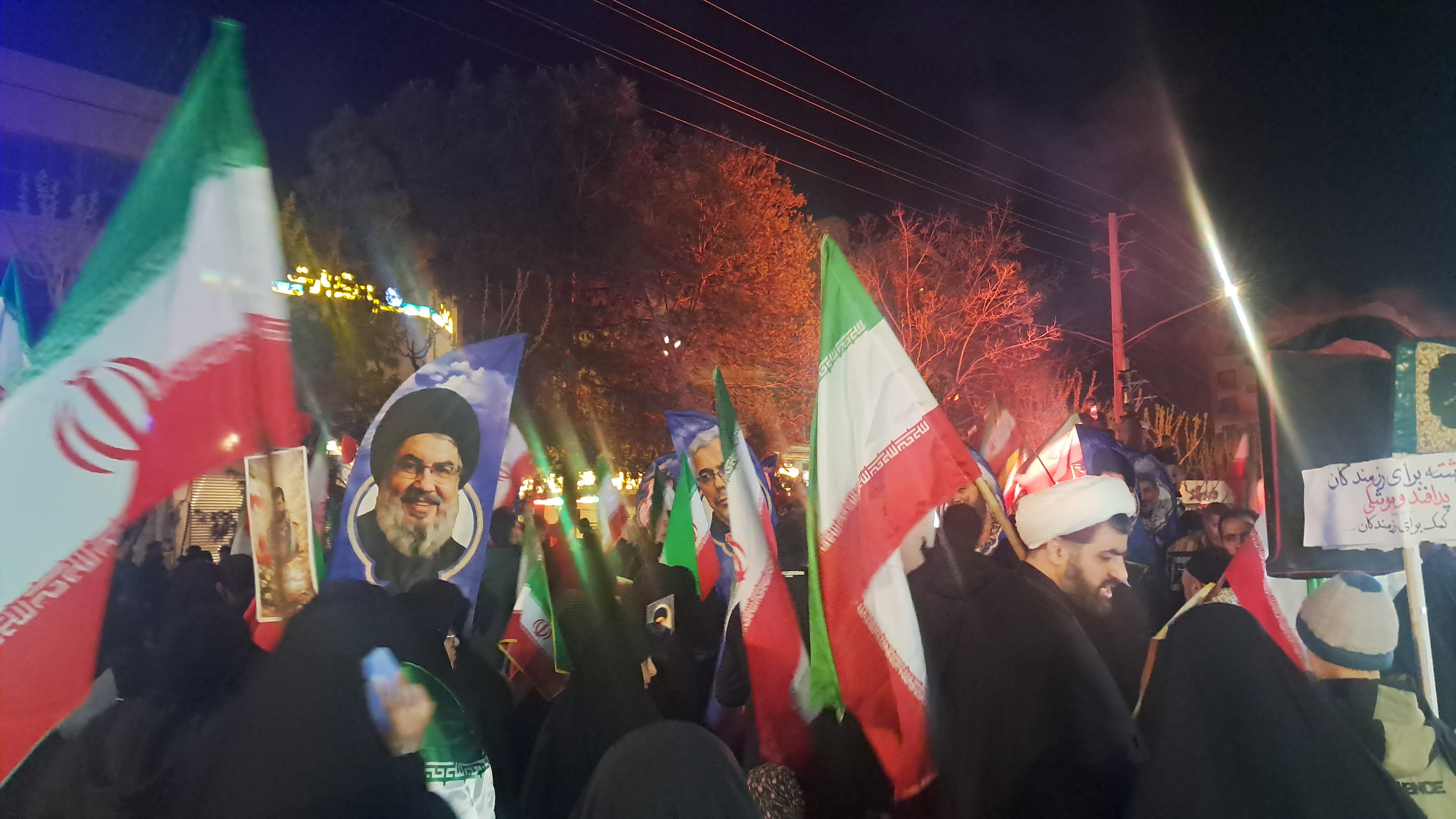 شکوهِ عاطفه و حماسه در قلب تشیع شکوهِ عاطفه و حماسه در قلب تشیع