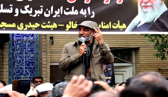 گزارش تصویری تشییع باشکوه شهید سردار نائینی گزارش تصویری تشییع باشکوه شهید سردار نائینی