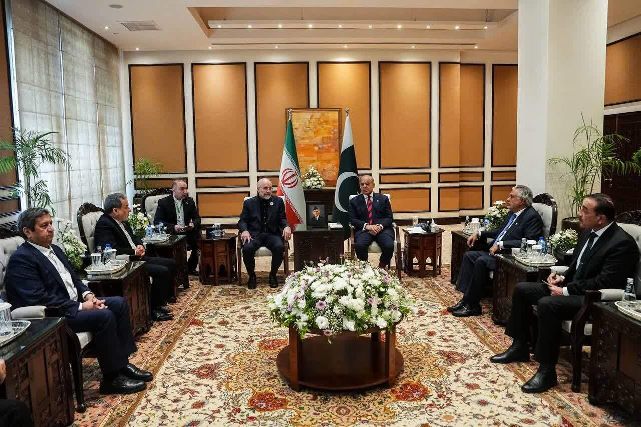 هیأت ایرانی با نخستوزیر پاکستان دیدار کردند هیأت ایرانی با نخستوزیر پاکستان دیدار کردند