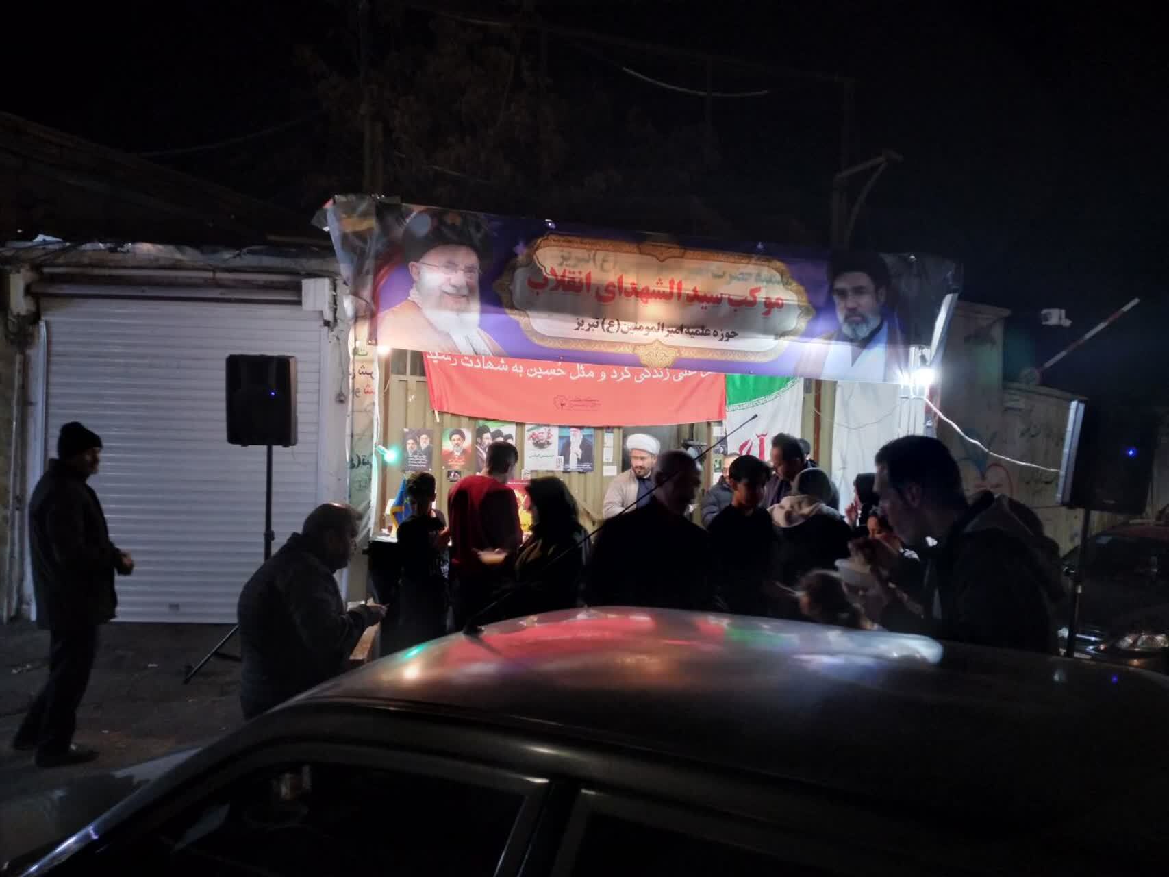 برپایی موکب «سیدالشهدای انقلاب» توسط طلاب مدرسه علمیه امیرالمؤمنین+ تصاویر