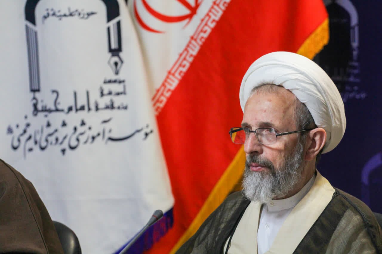 قدردانی مراجع، علما و مسئولان نظام از مواضع ضد استکباری پاپ لئو چهاردهم
