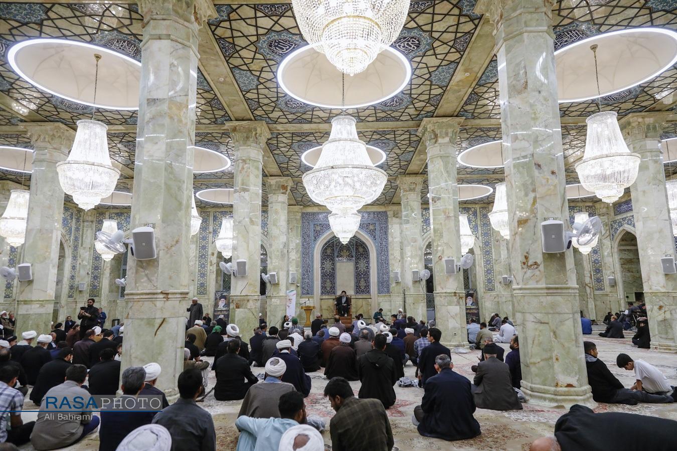 بزرگداشت شهید دکتر خرازی در حرم بانوی کرامت برگزار شد