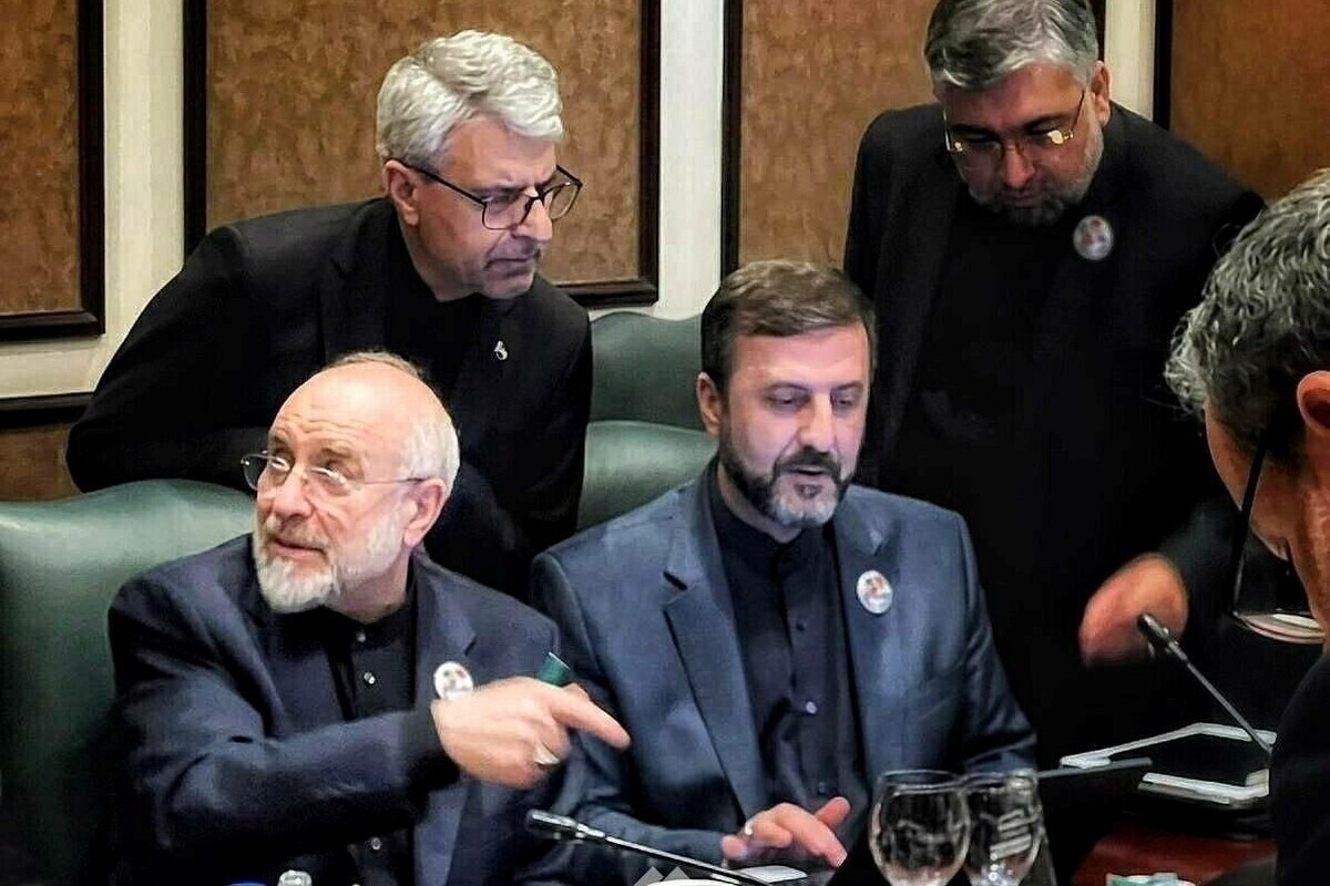 دیپلماتهای ایرانی مظهر مقاومت و اقتدار در برابر آمریکا/ حاکمیت ایران بر تنگه هرمز قابل مذاکره نیست دیپلماتهای ایرانی مظهر مقاومت و اقتدار در برابر آمریکا/ حاکمیت ایران بر تنگه هرمز قابل مذاکره نیست