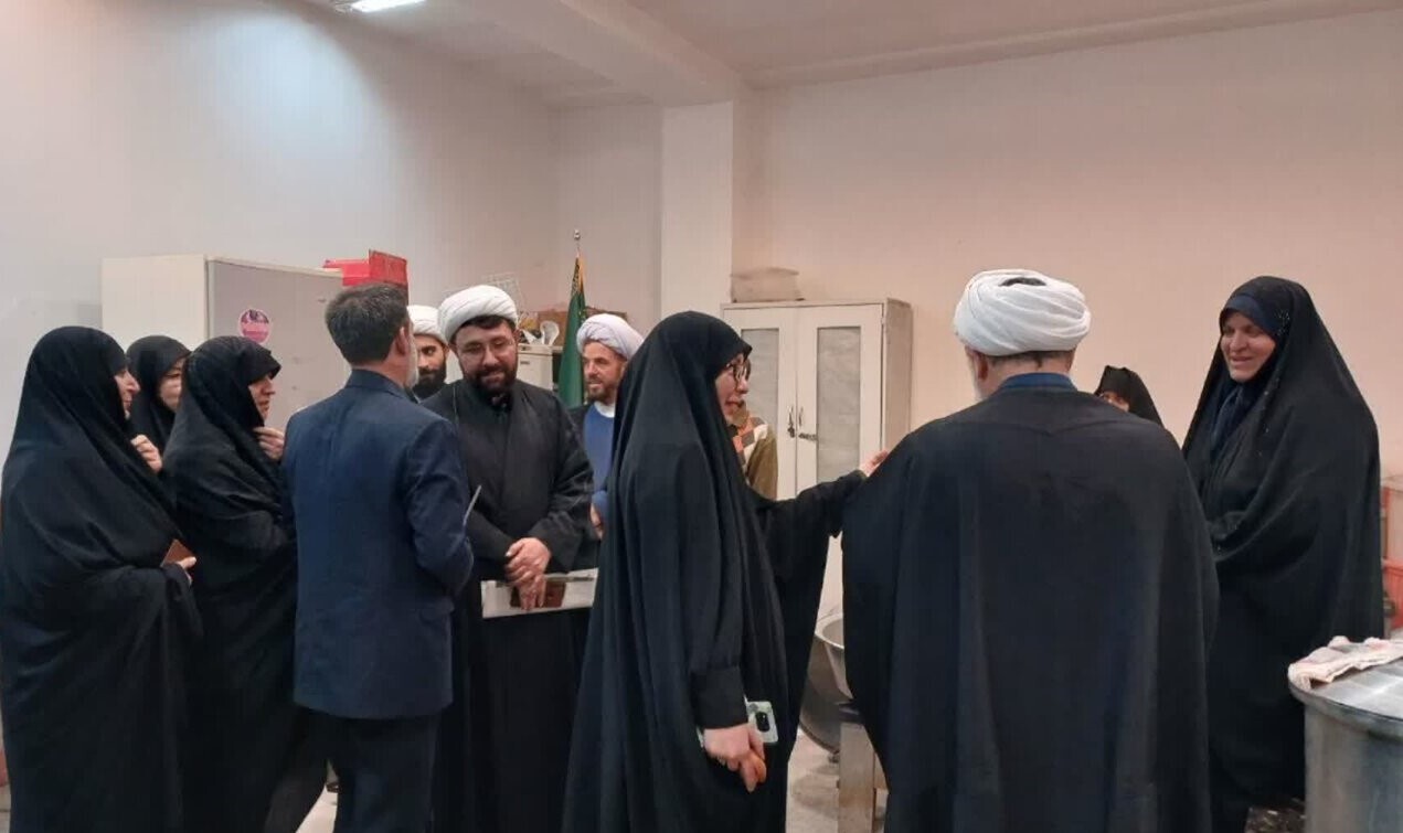 بازدید رئیس سازمان بسیج طلاب و روحانیون کشور از بسیج طلاب خواهران استان+ تصاویر