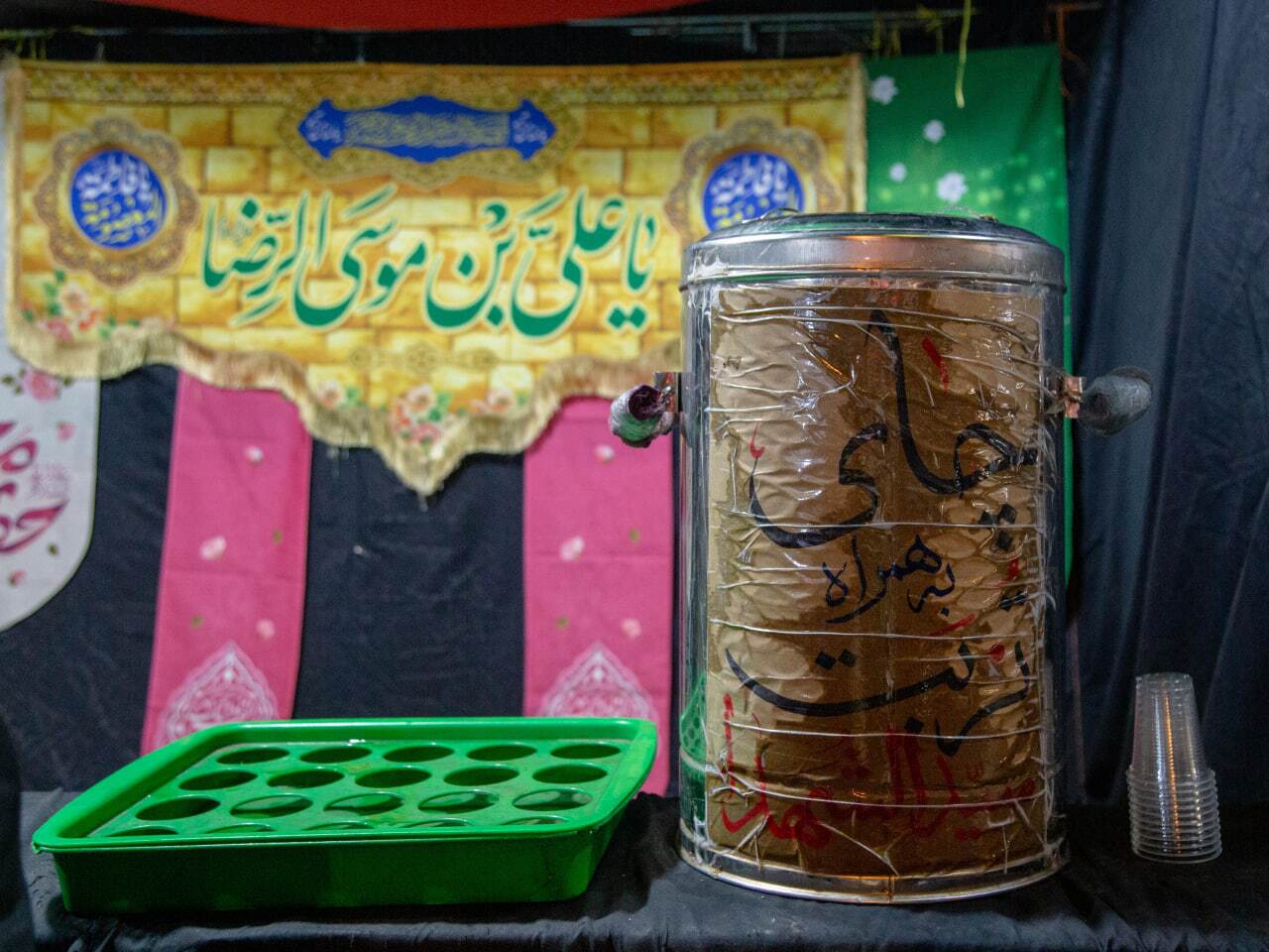 مم/حضور طلاب نوجوان در عرصه جهاد تبیین؛ روایتی از یک موکب متفاوت در دهه کرامت در تهران مم/حضور طلاب نوجوان در عرصه جهاد تبیین؛ روایتی از یک موکب متفاوت در دهه کرامت در تهران